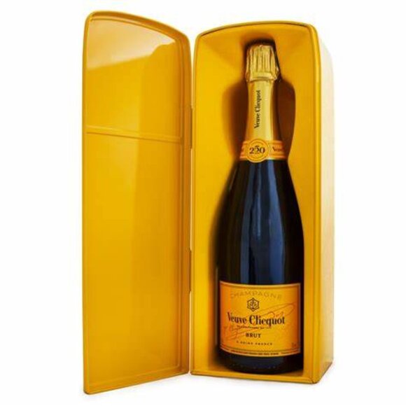 Limited Edition Veuve SMEG Fridge - Mint Condition!!! - Picture 4 of 6